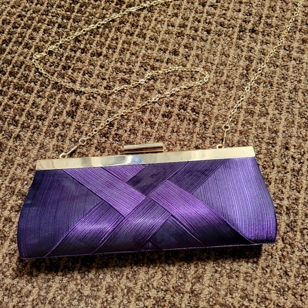 Purple Clutch